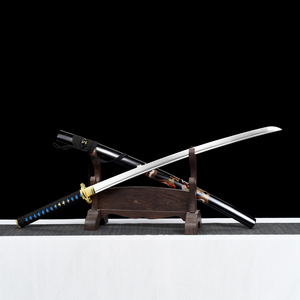 龙纹武士330