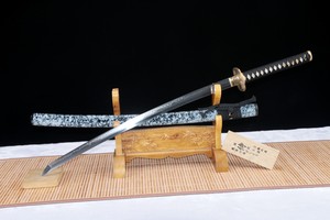 瓷韵武士刀